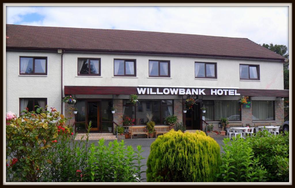Willowbank Hotel Ларгс Екстериор снимка