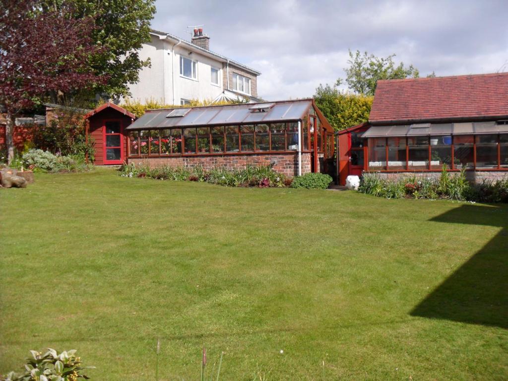 Willowbank Hotel Ларгс Екстериор снимка